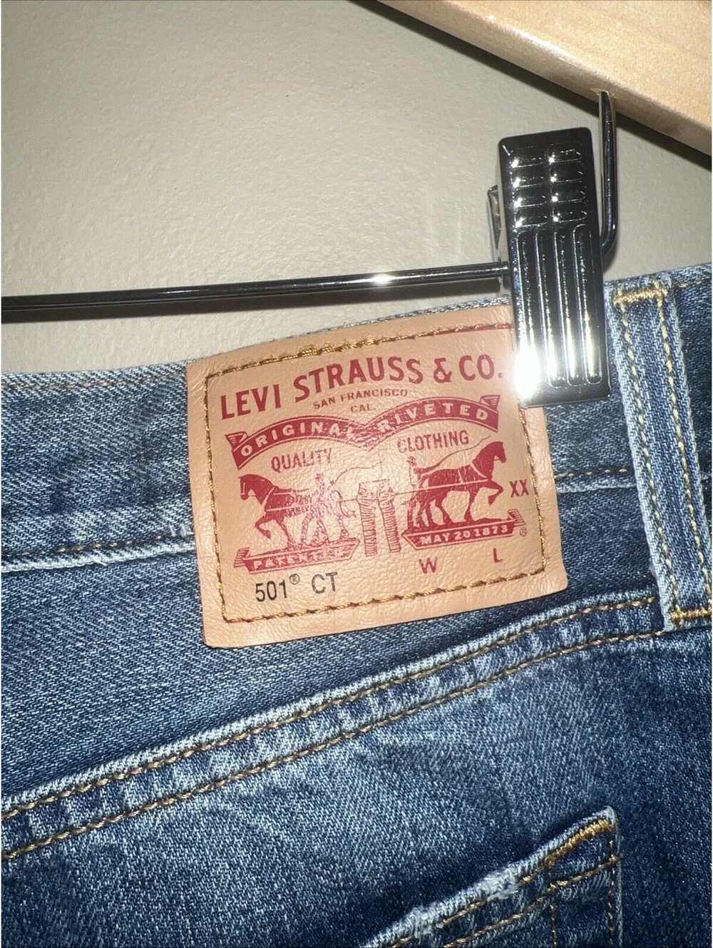 Levi's Buttonfly 501 Straight Leg Distressed Medium Wash Denim-  W28